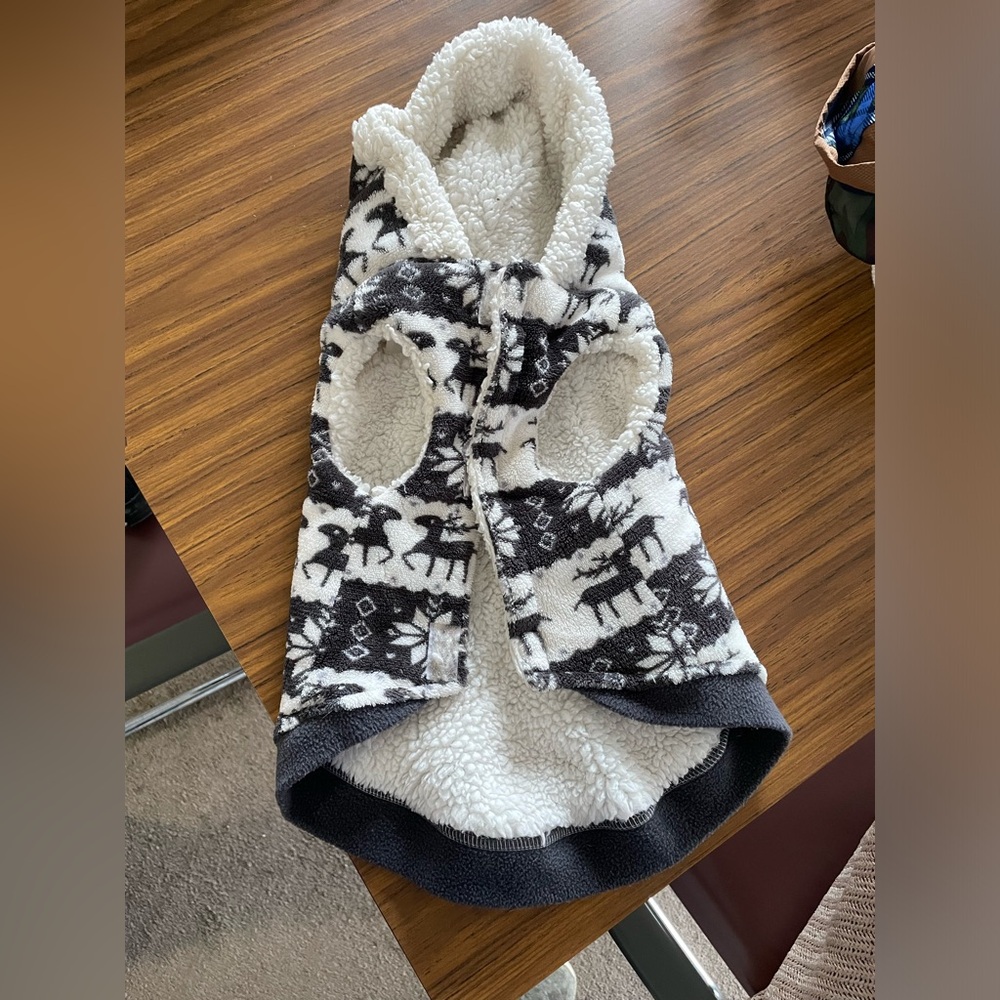 Medium sized dog sweater